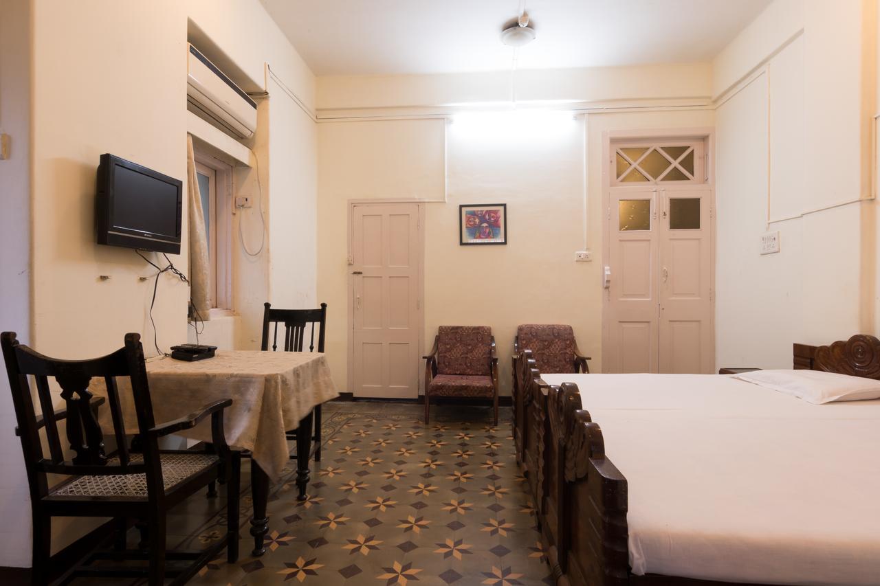 Bed And Breakfast At Colaba Мумбаї Екстер'єр фото