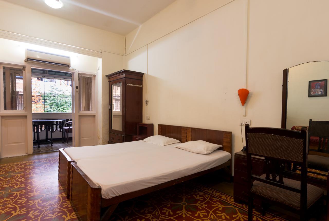 Bed And Breakfast At Colaba Мумбаї Екстер'єр фото