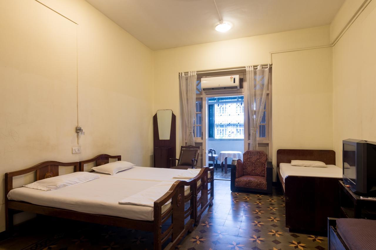 Bed And Breakfast At Colaba Мумбаї Екстер'єр фото